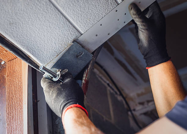 Reliable Garage Door Panel Replacement contractor in Heritage Pines, FL by Garage Doors Repair Pro